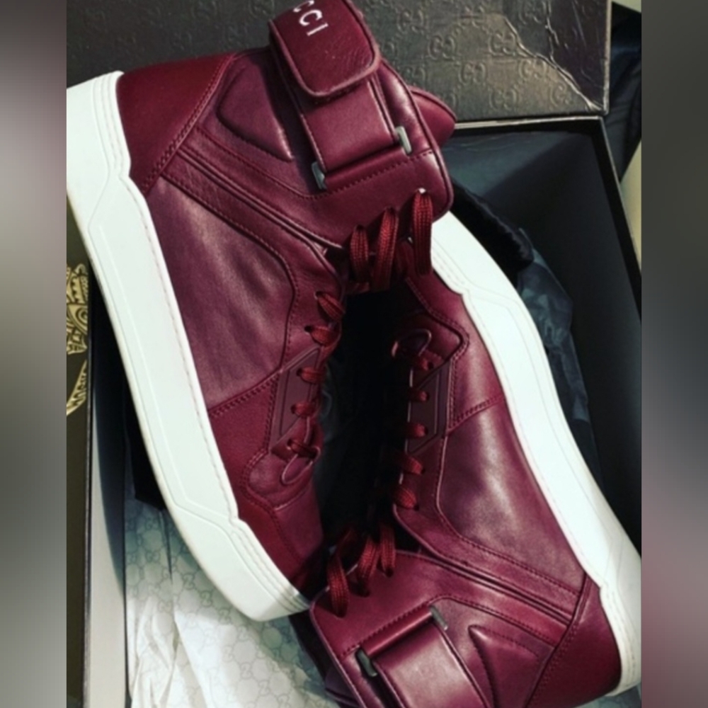 Original Gucci Sneaker /  Burgundy Red (Rare)  Size 10.5 US /  Size 10 G